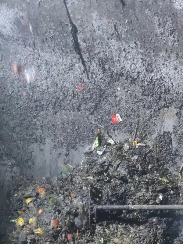 临颍污水池清理
